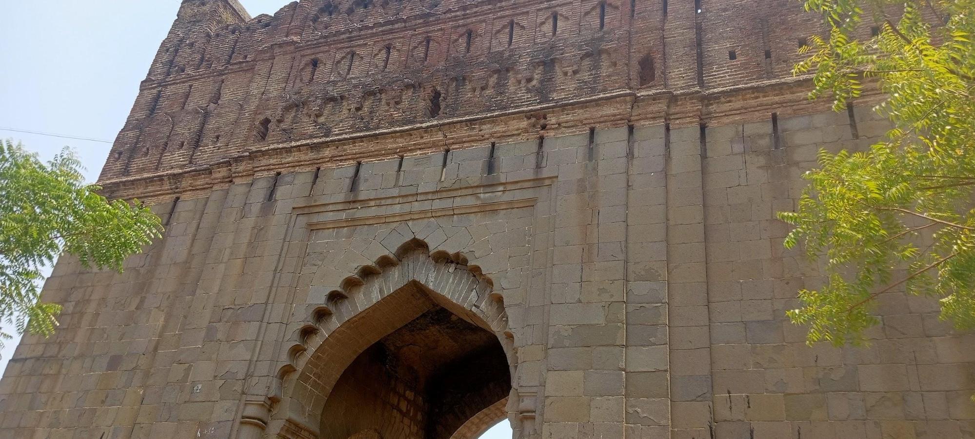 A gateway leading into Balapur Fort, reflecting Indo-Islamic architectural elements. (Source: CKA Archives)