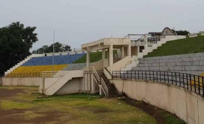 Established in 2003, the Lal Bahadur Shastri Stadium has a seating capacity of 20,000[6]