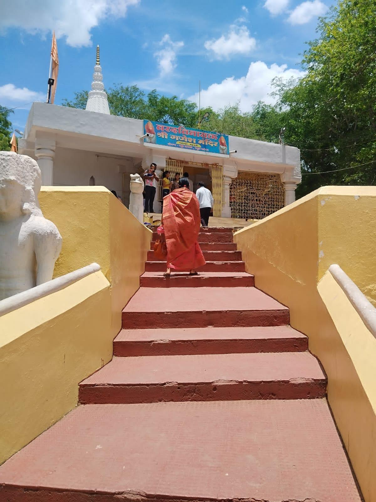 Stairs leading to the  Shree Varad Vinayak Mandir (Source: CKA Archives)