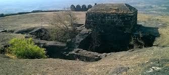 Ruins at Laling Fort, Dhule[3]