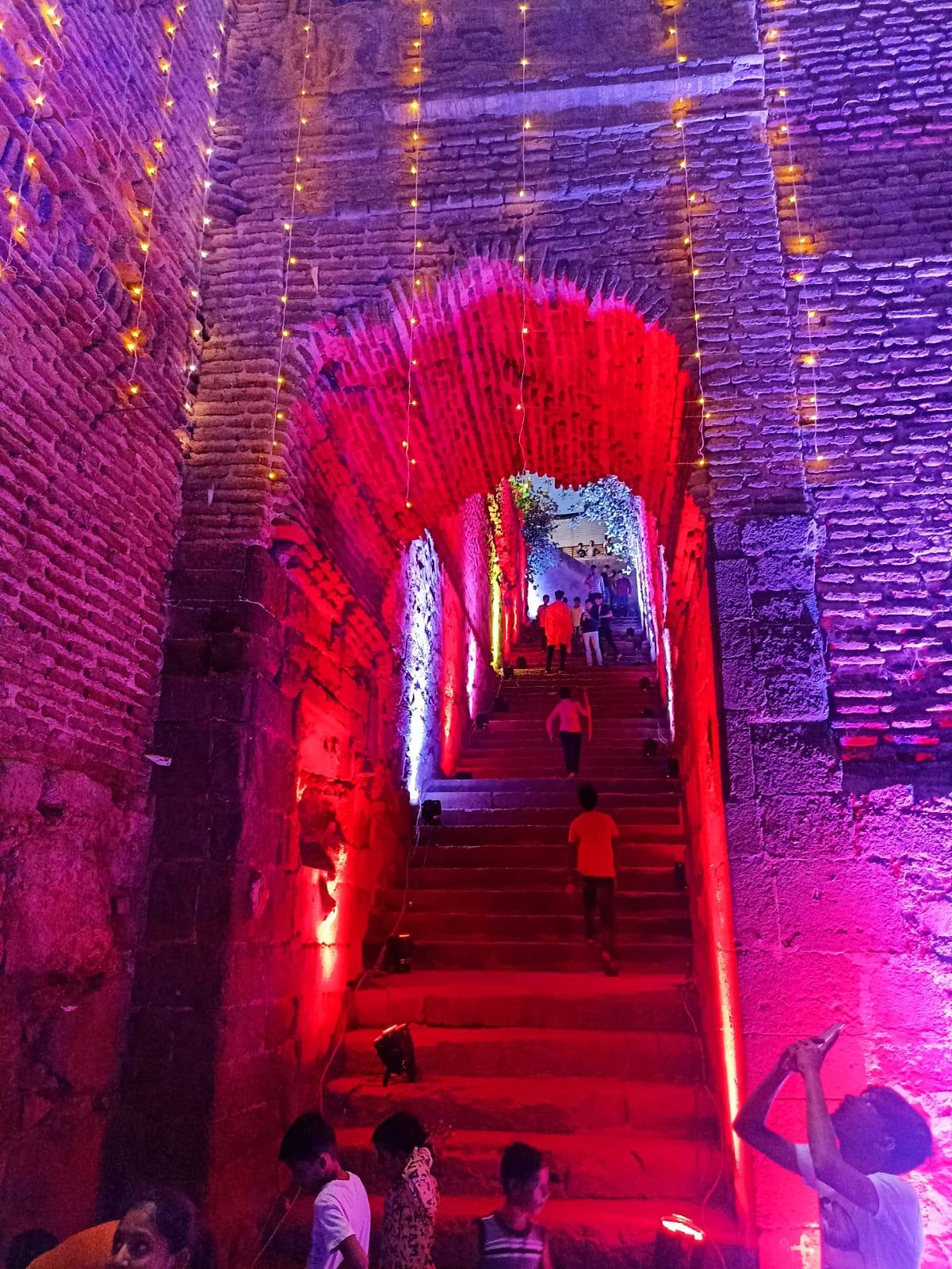 Ahilyapur Barav in Ahilyapur, Dhule is lit up by locals on the occasion of the birth anniversary of Punyashlok Ahilyabai Holkar.