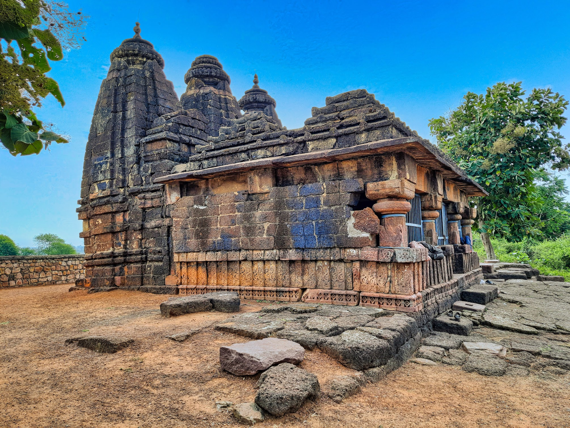 The ancient Shiv Mandir in Armori, Gadchiroli, situated atop a hill and built in phamsana style.[2]
