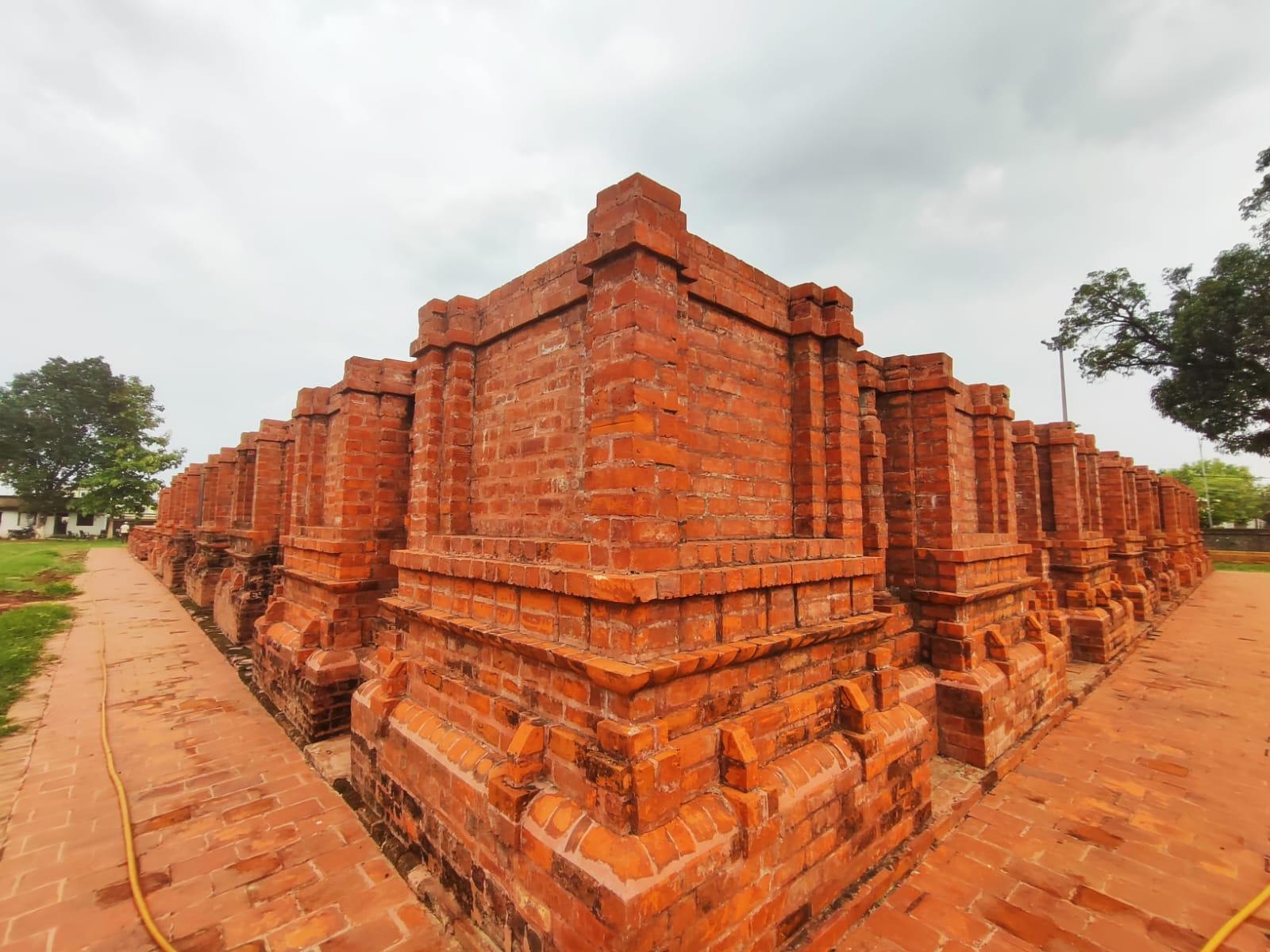 Early Nagara-style brick Mandir ruins at Nagra.[4]