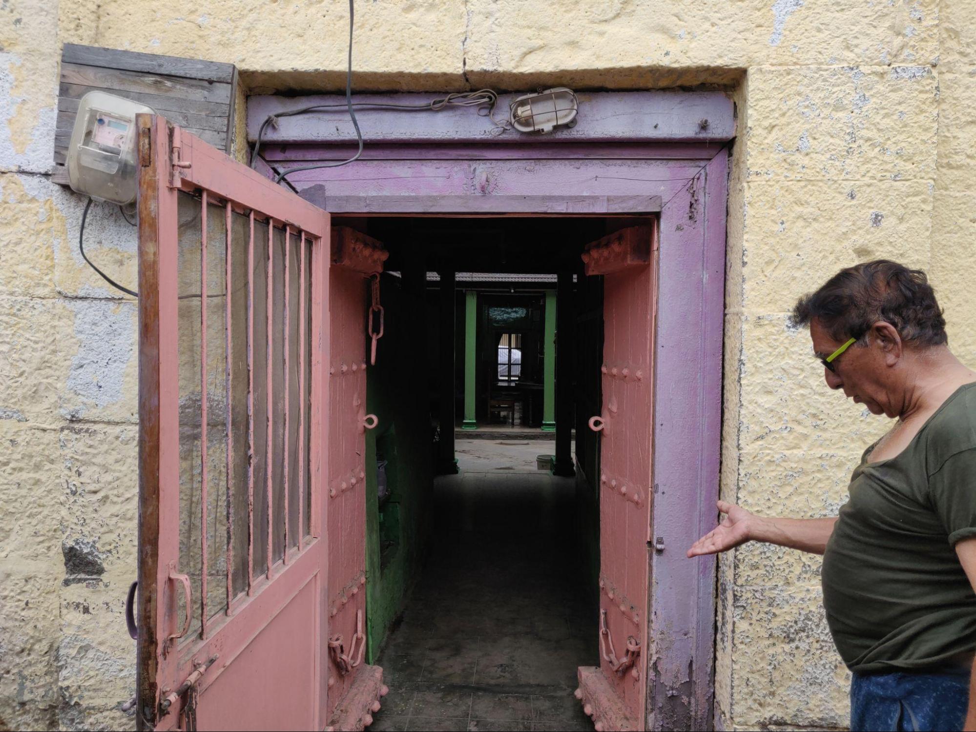 The wooden framework around openings demonstrates how structural necessity was transformed into decorative opportunity. (Source: CKA Archives)