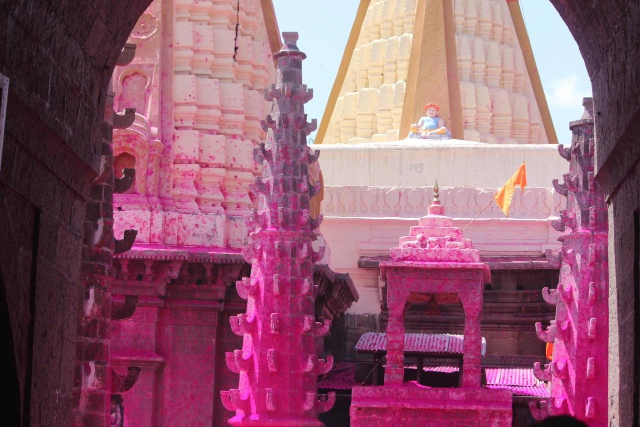 Jyotiba Mandir in Kolhapur is covered in a cloud of  pink colors.(Source: CKA Archives)