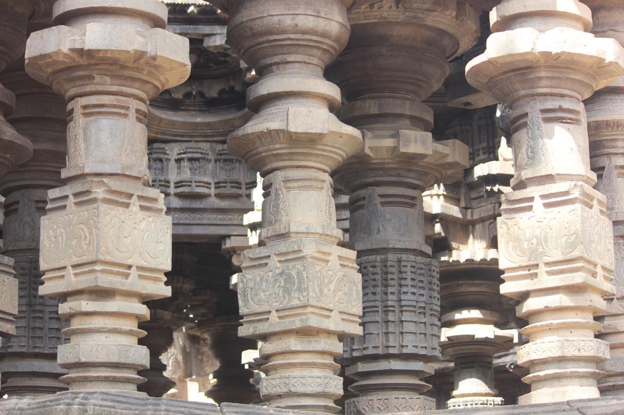 The intricate carvings of 48 uniquely shaped pillars in the Swarga Mandap, each designed in different geometric forms like squares, hexagons, and octagons.(Source: CKA Archives)