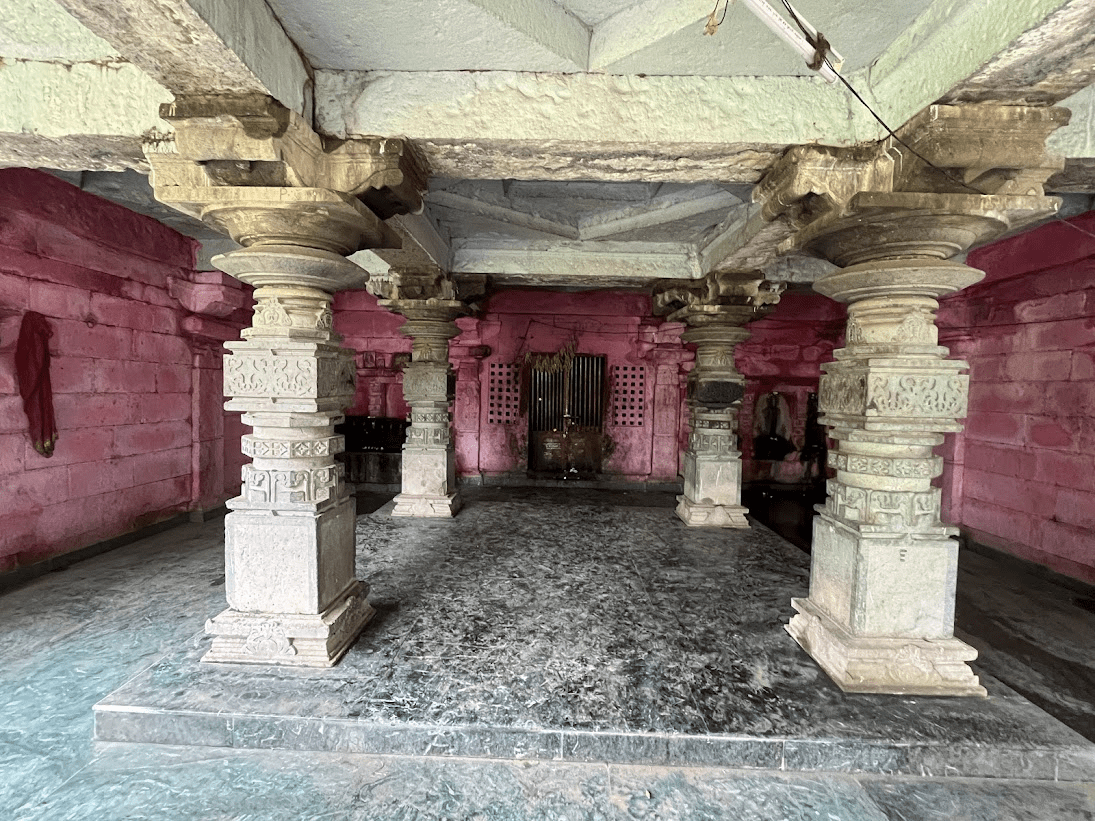 Neelkantheshwar Mandir, Killari.The only mandir in the village to remain undamaged during the 1993 earthquake, it is seen as a symbol of divine protection. (Source: CKA Archives)