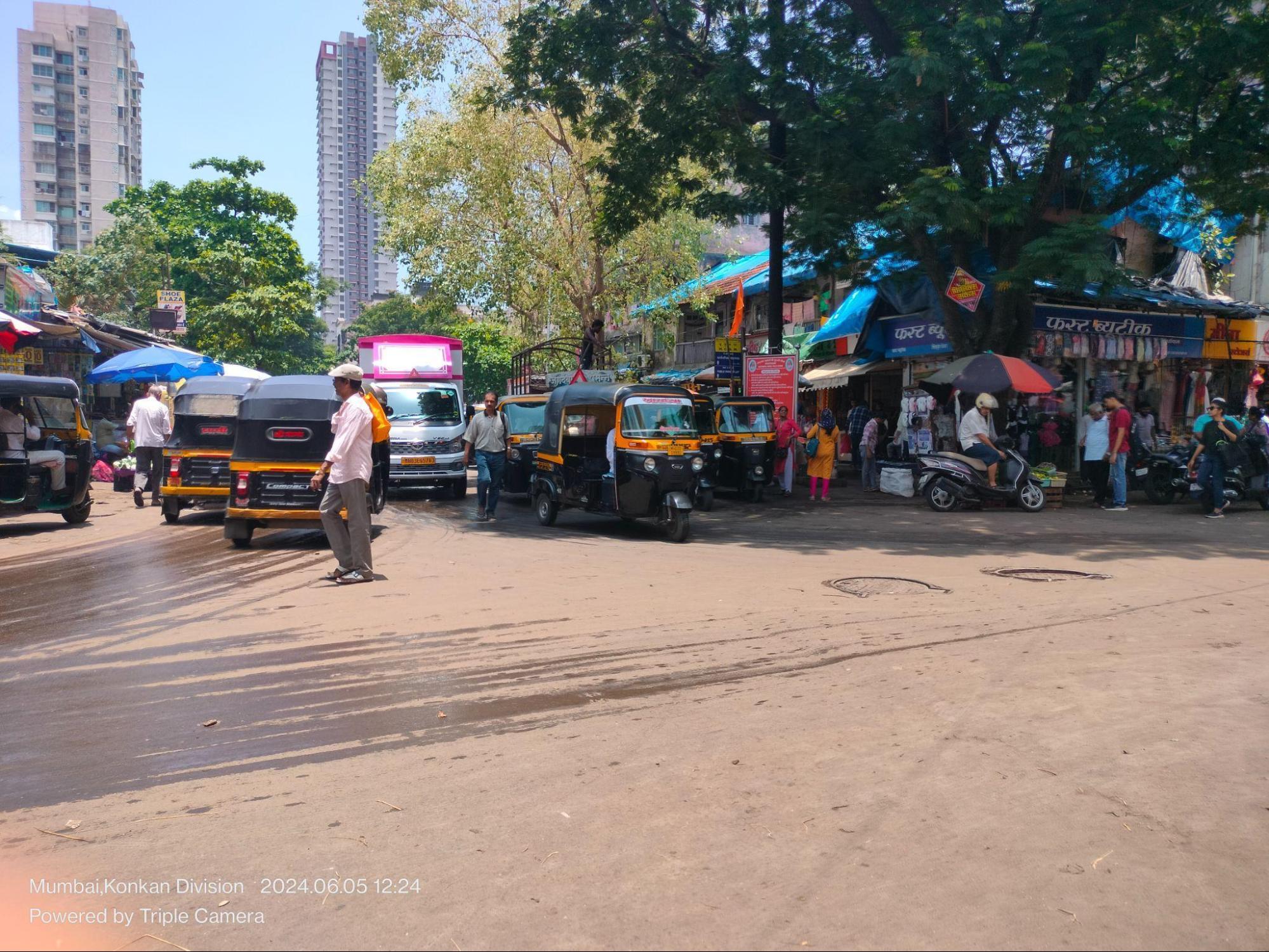 Intersection leading to Mahajan Wadi (Source: CKA Archives)