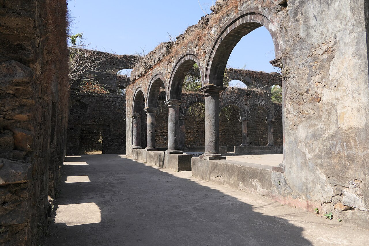 The abbey of St. Anthony’s Church within the ruins of Vasai Fort.