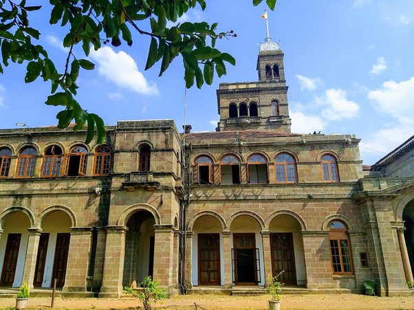 Lalit Kala Kendra, established in 1987 as Savitribai Phule Pune University’s centre for full-time theatre education.[2]