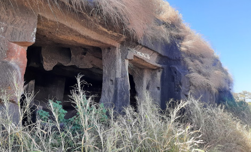 Man-made cave on the north side of Chavand Fort, believed to have been used for grain storage and locally known as ‘kothar’ or ‘kothi’. (Source: CKA Archives)