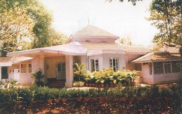 Raj Bhavan at Ganeshkhind, Pune.[56]