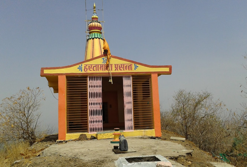The Mandir of Devi Hastamata at the summit of Narayangad, revered by local bhakts and a major religious landmark. (Source: CKA Archives)