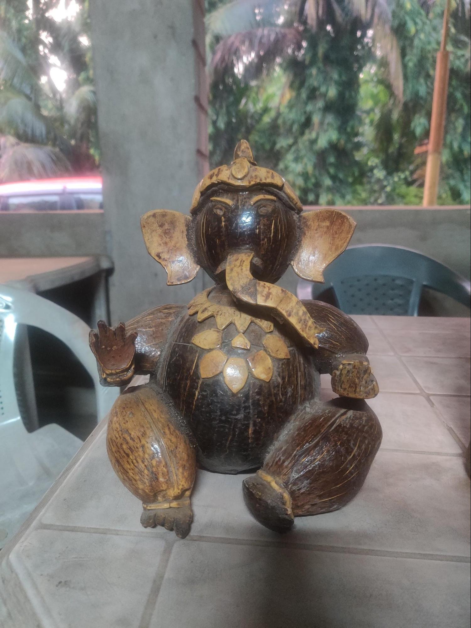 A Ganesh murti crafted from coconut shells by Rajendra Vani, a traditional artisan from Srivardhan taluka. (Source: CKA Archives)