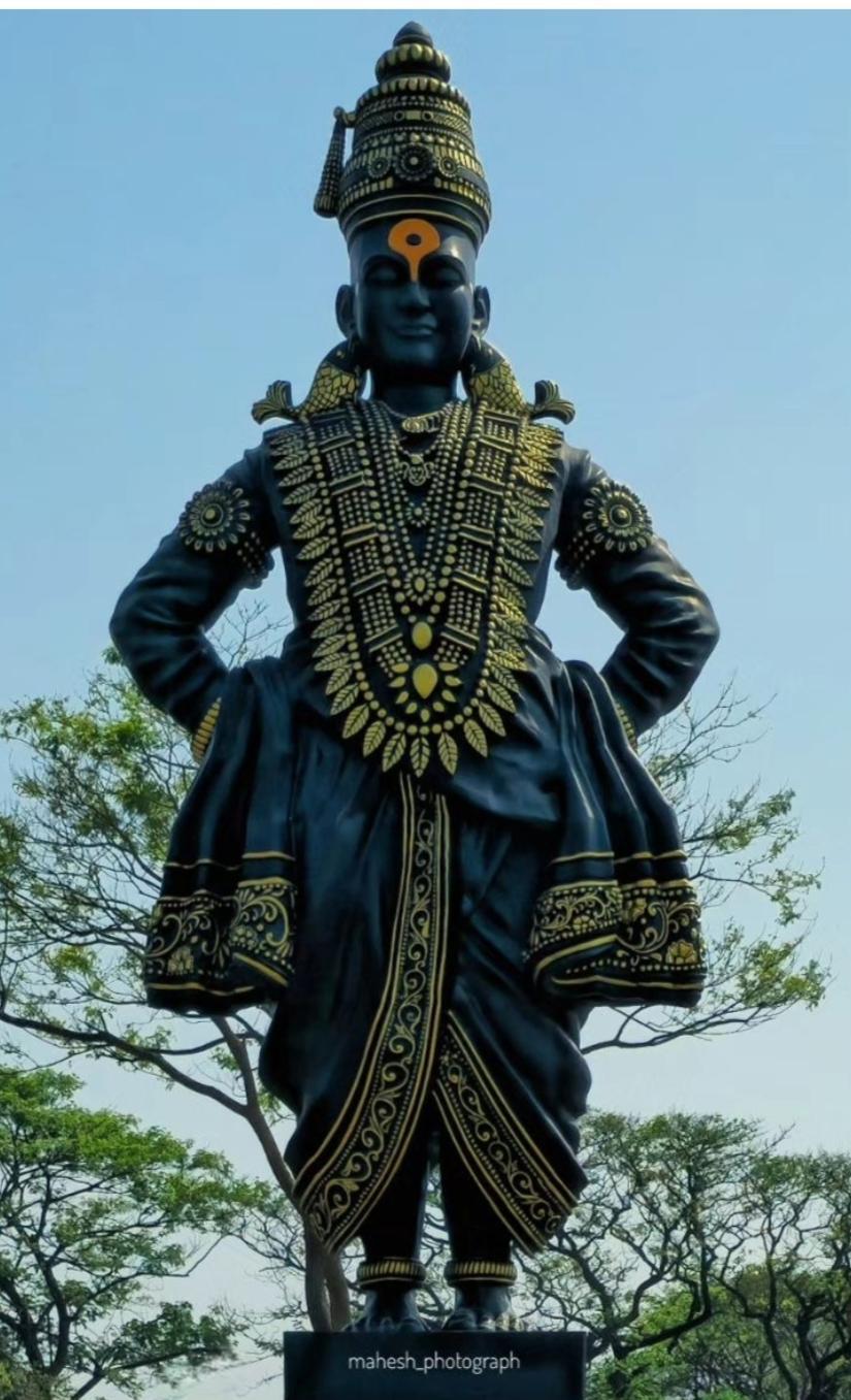 A standing murti of Vitthal beside the main Mandir in Dhanegav, Karjat, Raigad. (Source: CKA Archives)