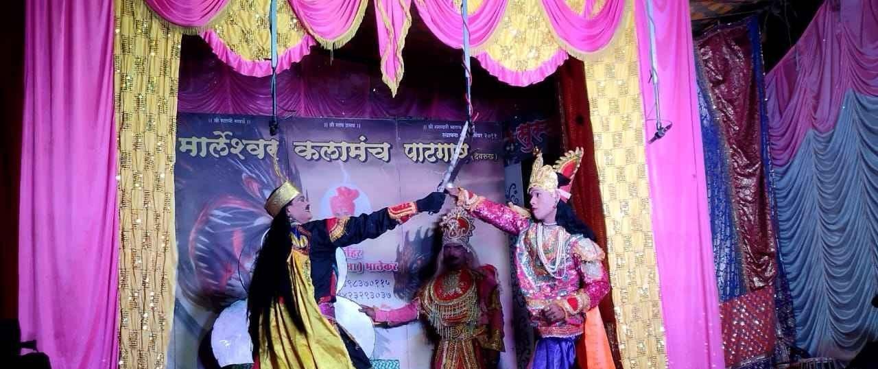 A dramatic fight sequence between a Rakshas and a Devta. (Source: CKA Archives)