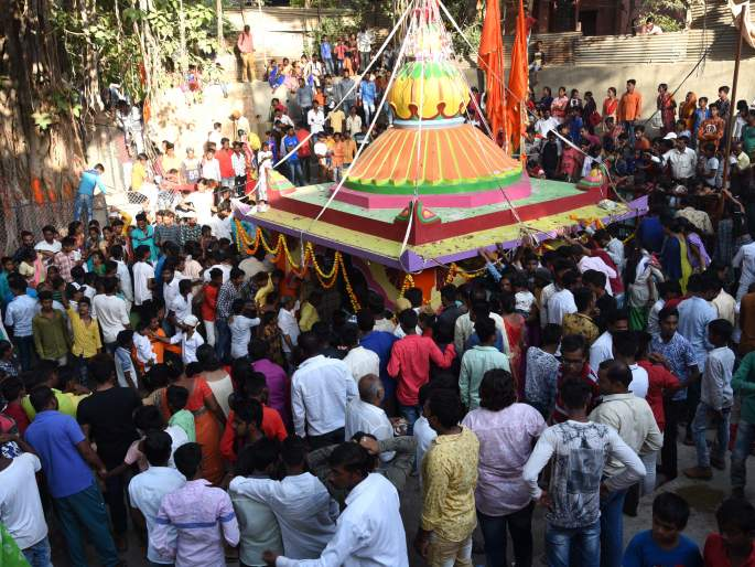 The Mhasoba Yatra at Banpuri brings together hundreds of people in a vibrant celebration of the gramdevta, Mhasoba.[1]