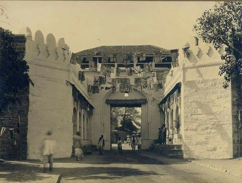 Archival image of Miraj Fort, which was a key garrison captured by Hasan Bahman Shah in 1347 CE. Its strategic position near the Krishna River made it central to military control in the northern Deccan.