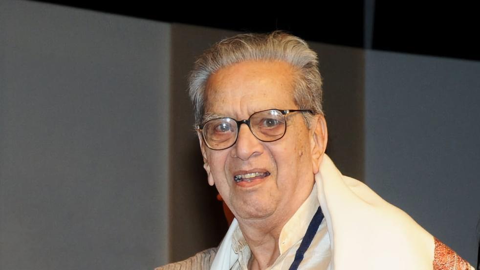 Dr. Shriram Lagoo[10]
