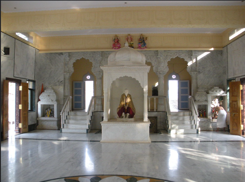 The interior of the main Mandir in the Shivpuri Agnihotra Ashram at Shivpuri, Solapur.[15]