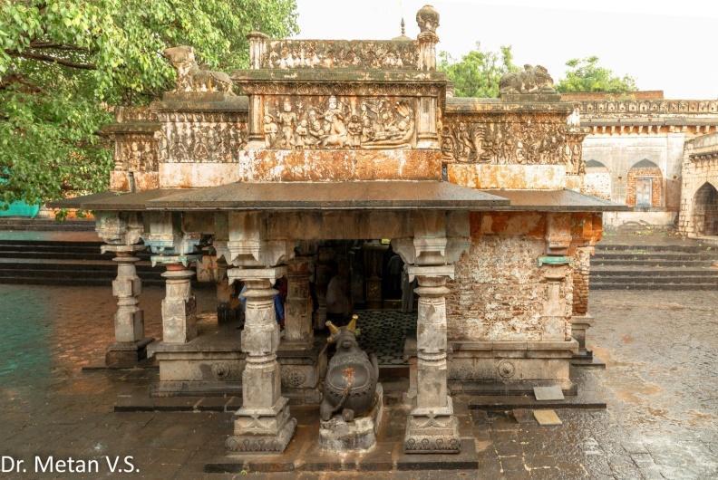 The Siddheshwar Mandir at Machnur village, Mangalvedhe taluka.[11]