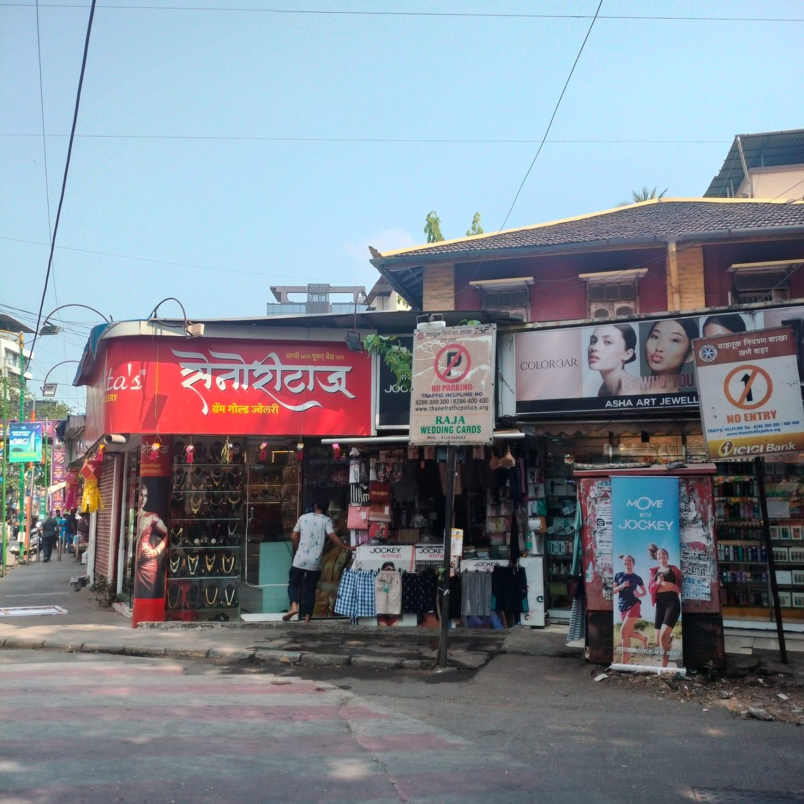 Load-bearing brick walls and wooden framed windows with ventilation panels of the structure suggest construction techniques that were common from the late 19th to early 20th century.(Source: CKA Archives)