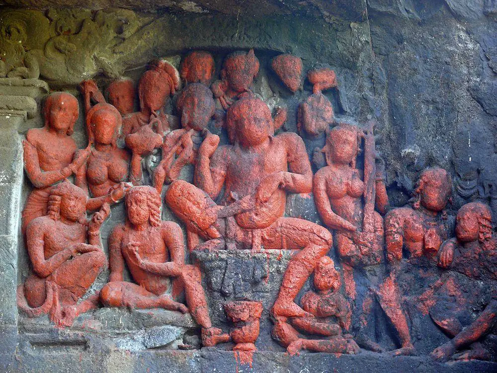 A scene from ‘Vishwantara Jataka’ at Lonad Caves, which is identified by scholars to be one of the earliest examples of ‘regional art’ in the Konkan region.[6]