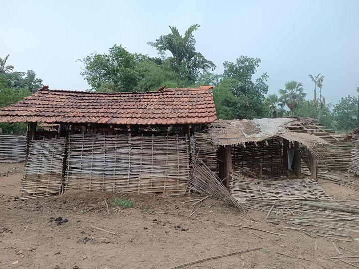 Kurmaghara isa makeshift shelter used by menstruating women in rural Gadchiroli, often lacking basic facilities.[1]