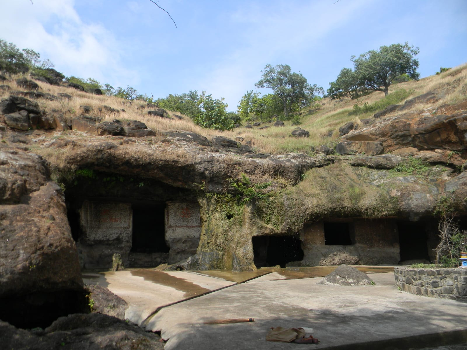 Pohale (Pavala) Caves near Jyotiba’s Hill in Kolhapur district areBuddhist caves which is possibly located near a historic route frequented by merchants and monks.