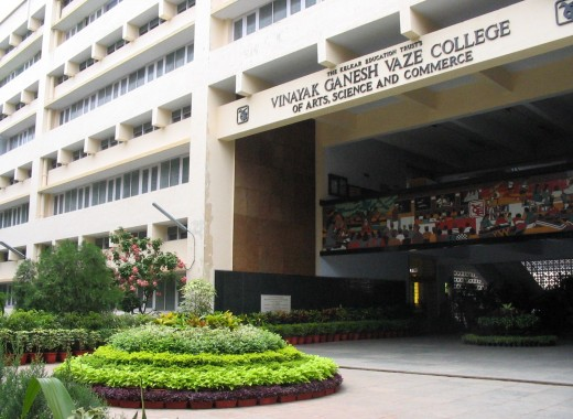 Vaze College