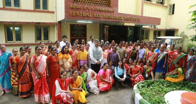 A batch of women at the Central Bee Research Institute for their training program in Pune. Source: Punekar News.