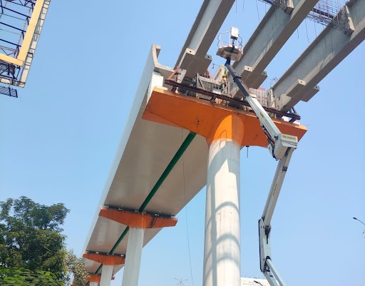 Metro construction site in Thane district, 2024. Currently, work on Mumbai Metro’s Line 4 (Wadala–Kasarvadavali) and Line 5 (Thane–Bhiwandi–Kalyan) is ongoing. Once completed, these lines will provide much-needed rail connectivity across key urban and industrial areas of the district. (Source: CKA Archives)